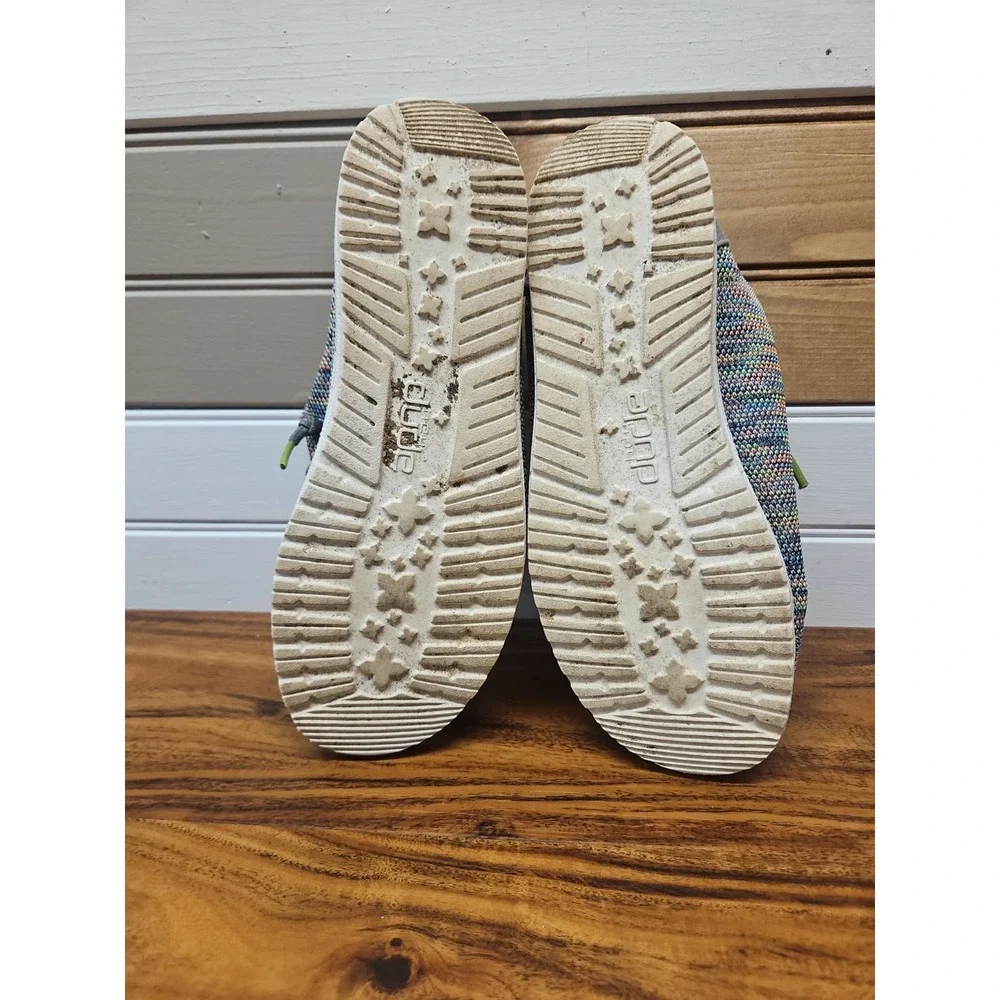 Hey Dude Wendy Sox Women's Size US 5 Slip On Shoes Peacock Pink Youth Girl